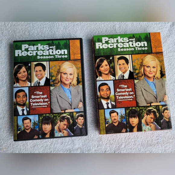 Parks and Recreation DVD Season Three - Picture 5 of 5